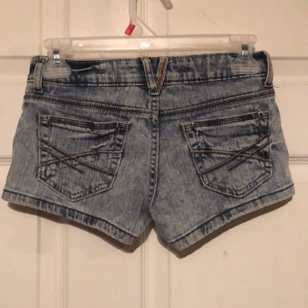 Shorts - Picture 2 of 2
